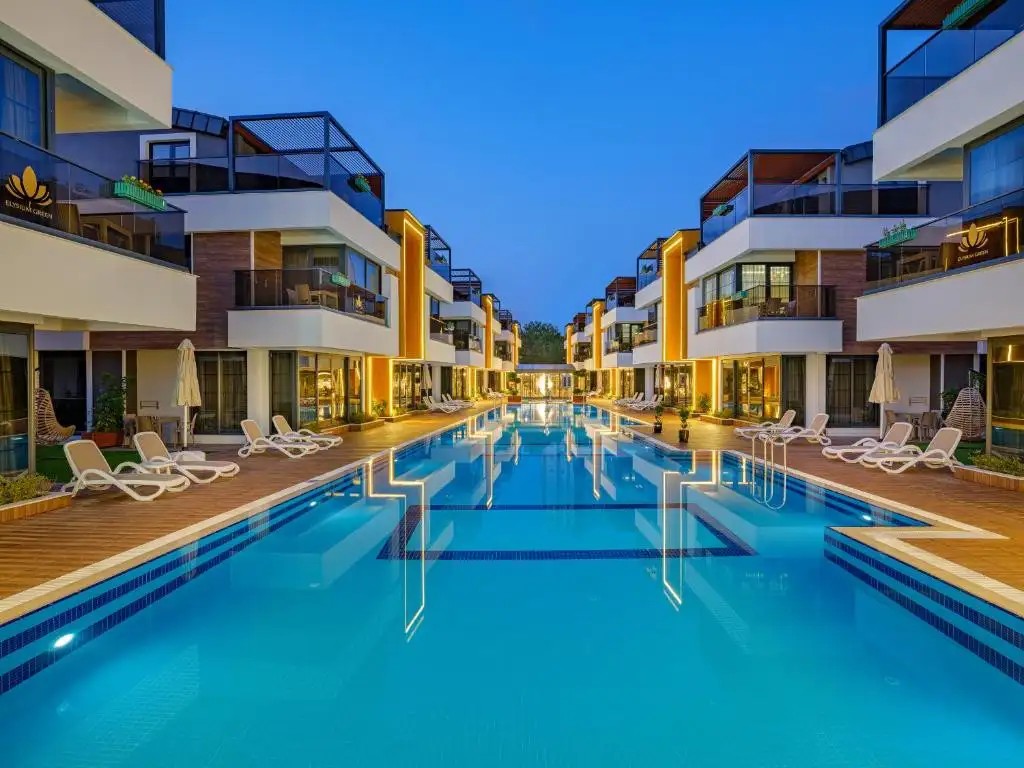 ELYSIUM GREEN SUITE