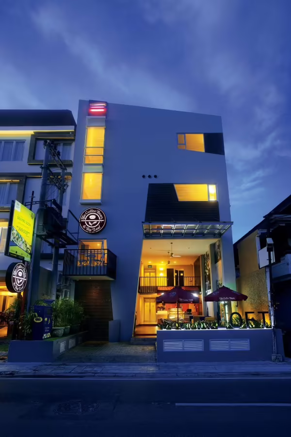 LOFT LEGIAN HOTEL