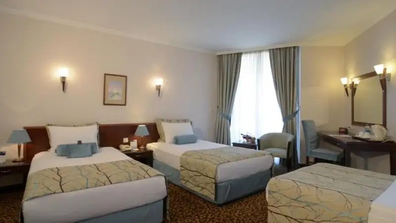 BEST WESTERN PLUS KHAN HOTEL