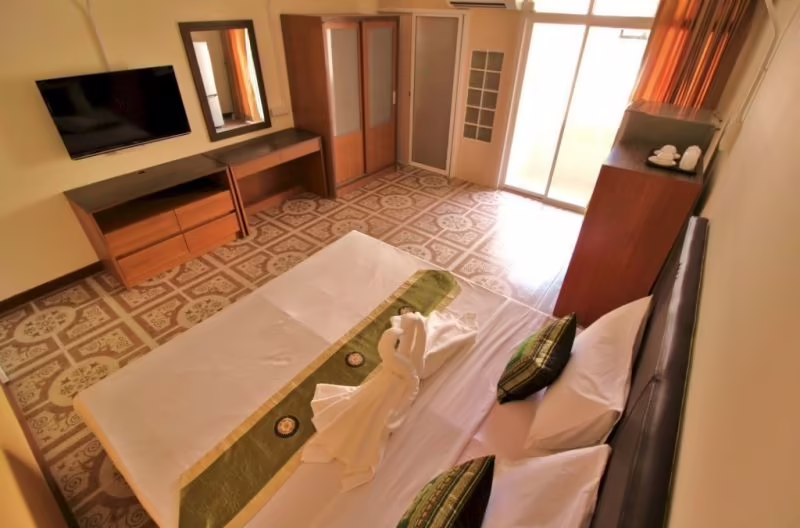 AC HABITAT BANGKOK