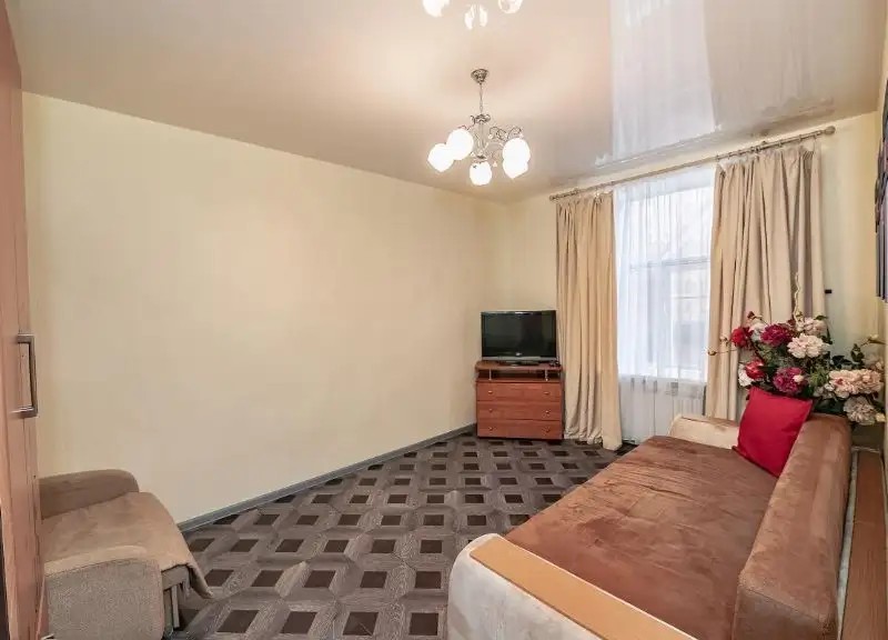 SUNRISE FLAT НА УЛИЦЕ СВЕТЛАНСКАЯ
