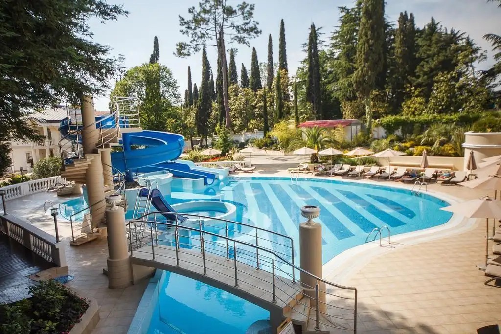 OSTROVA SPA-HOTEL