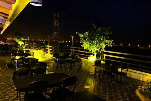 SASHA TRANSIT HOTEL
