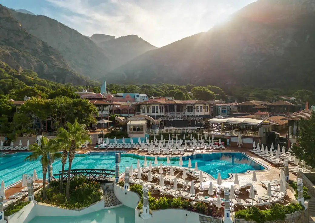 LIBERTY HOTELS LYKIA