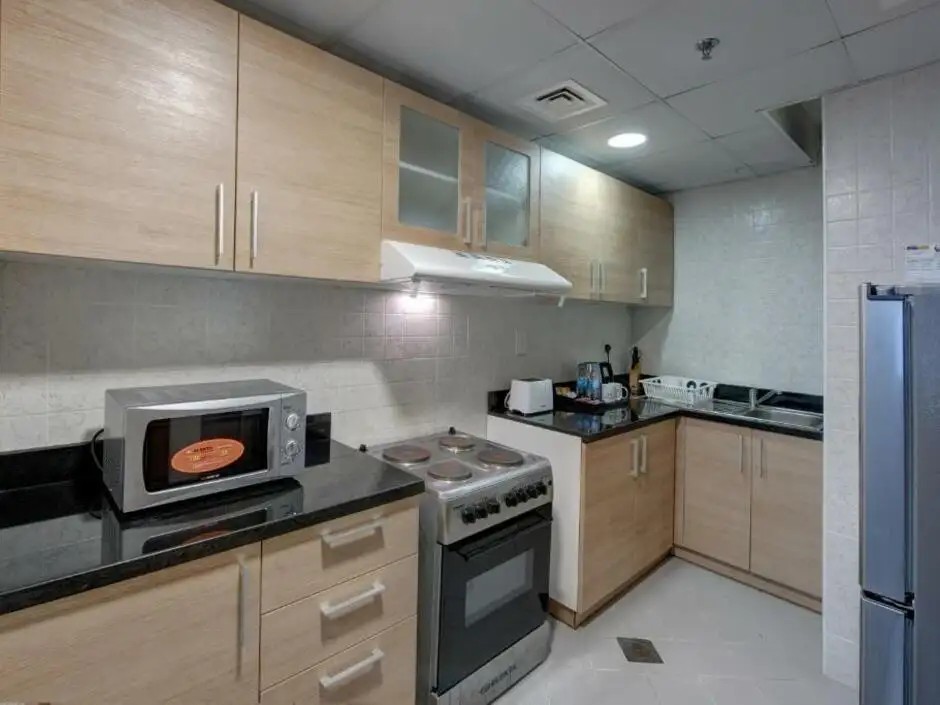 CITY STAY BEACH HOTEL APARTMENT