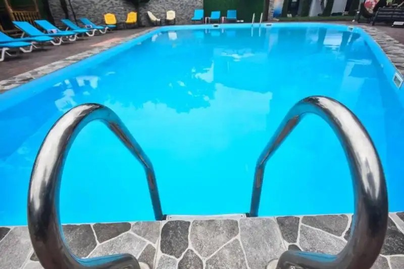 GENATSVALE HOTEL