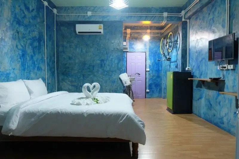 SAMUI POSHTEL