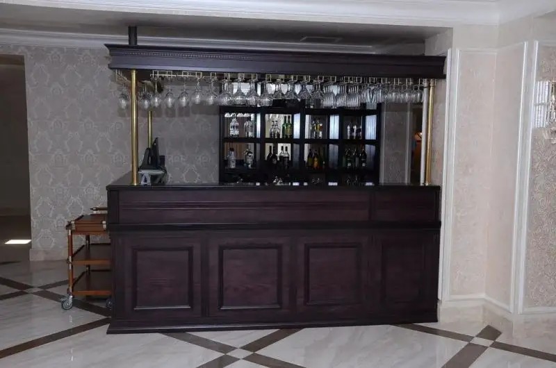 ROSE INN
