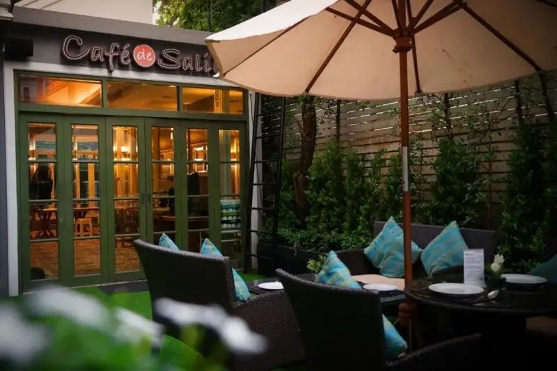 LA PETITE SALIL SUKHUMVIT THONGLOR 1