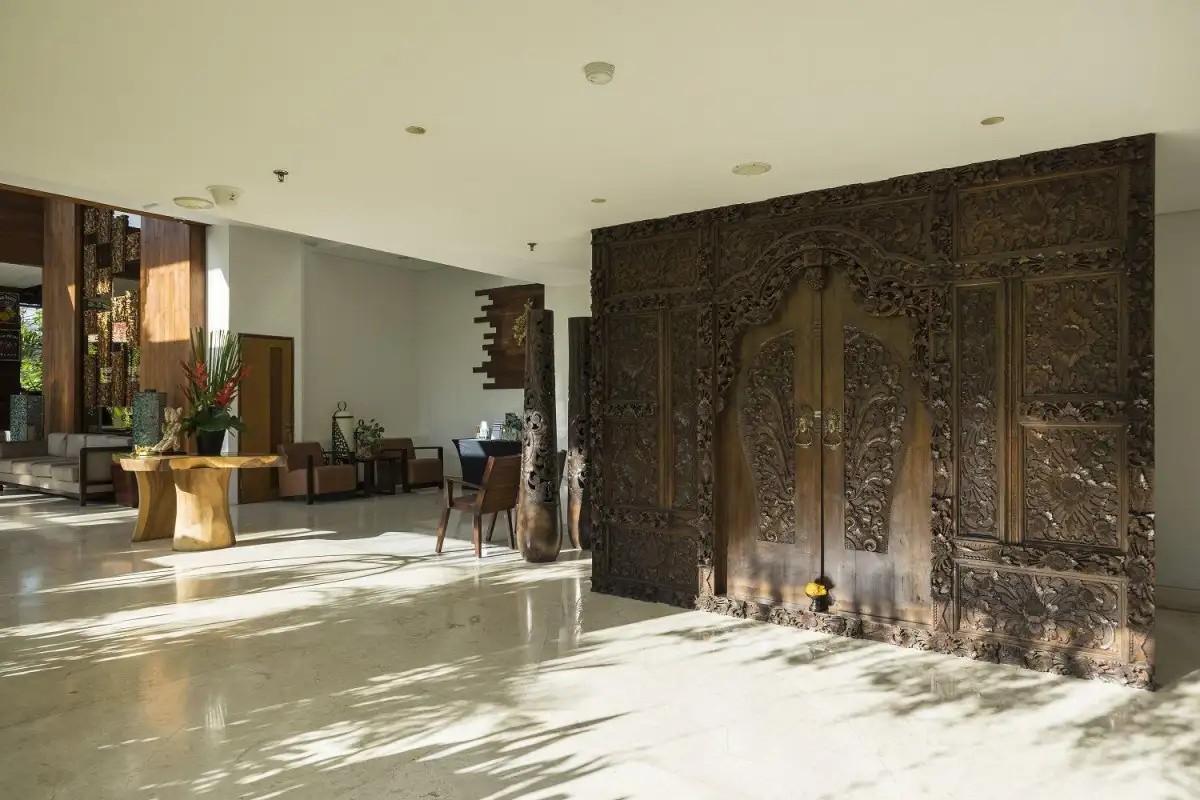 THE AVEDA BOUTIQUE HOTEL (EX. SWISS BELHOTEL PETITENGET)