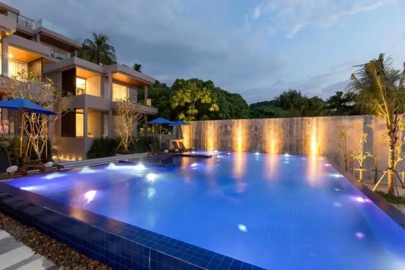 X10 SEAVIEW SUITES PANWA BEACH