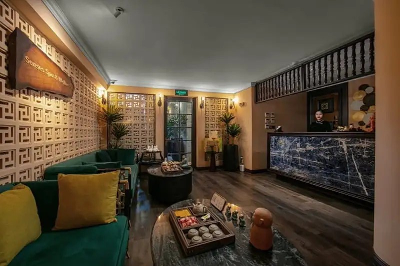 ELIANA RUBY HOTEL & TRAVEL (EX. LA STORIA RUBY)