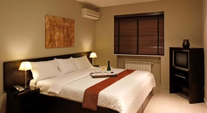 MEG HOTEL