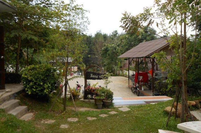 BAAN AUNRAK KOH CHANG
