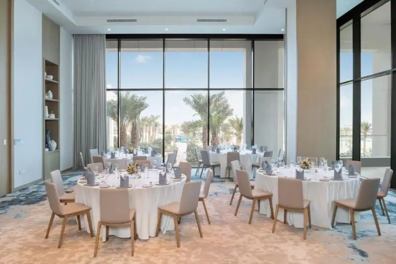 VIDA BEACH RESORT MARASSI AL BAHRAIN