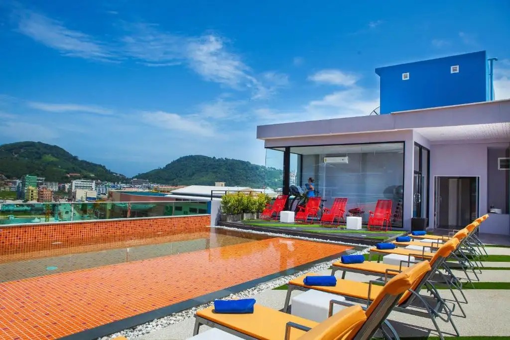THE CRIB PATONG