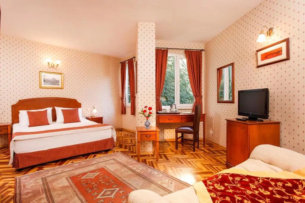 ERGUVAN HOTEL
