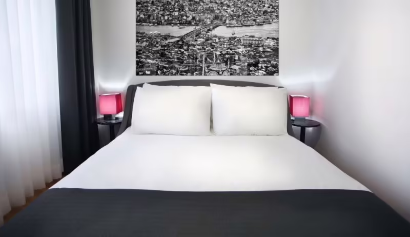 NISH SUITE ATASEHIR