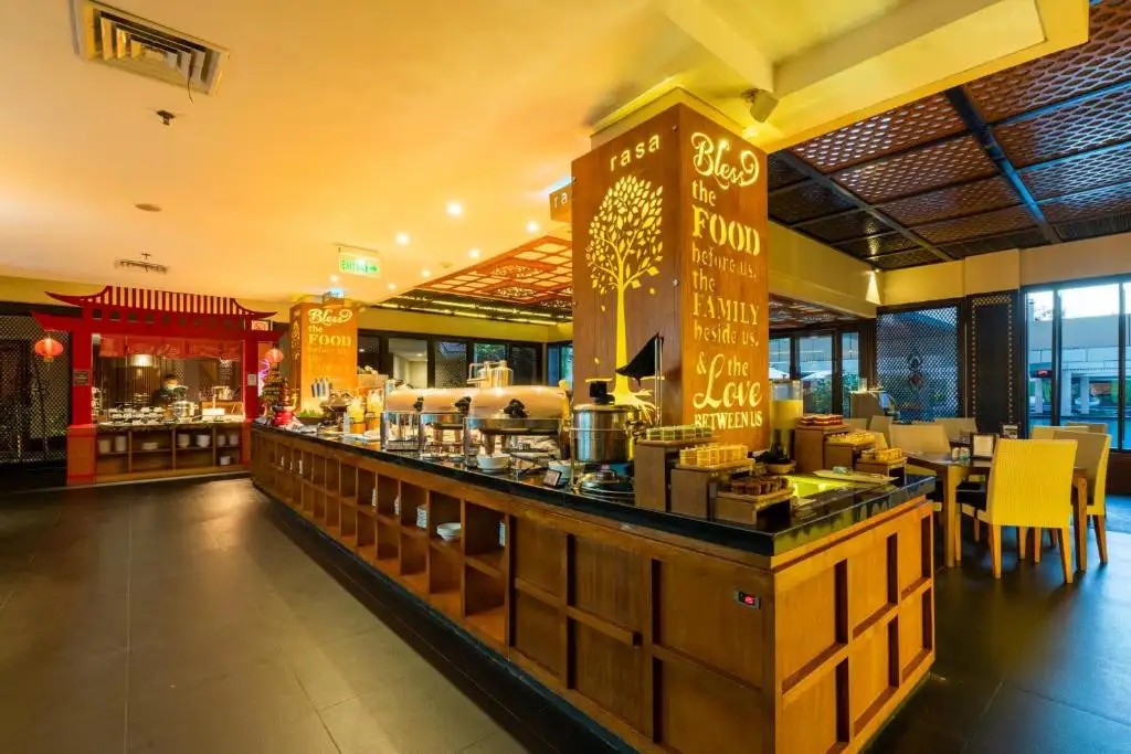 VOUK HOTEL & SUITES (EX. THE PURI)