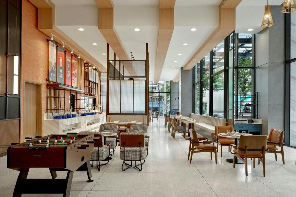 FOUR POINTS BY SHERATON NHA TRANG