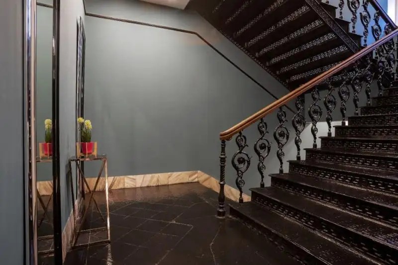 CHATEAU VOLGO (ШАТО ВОЛГО)