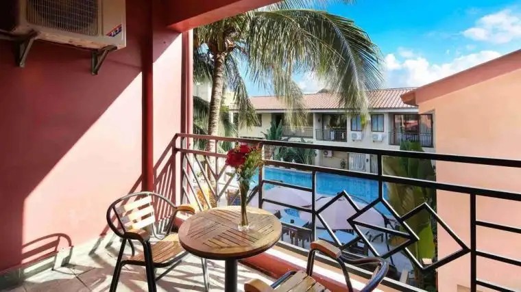 SUNNY SANYA FAMILY INN