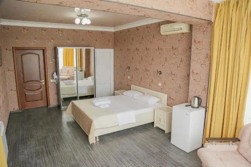 VILLA&MILLA