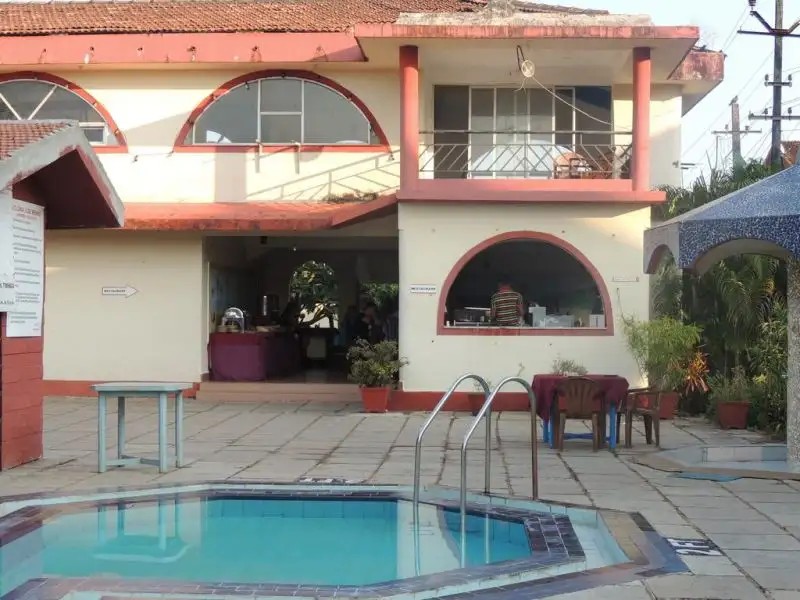 CLAREM GUEST HOUSE