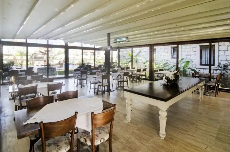 ALBEON HOTEL