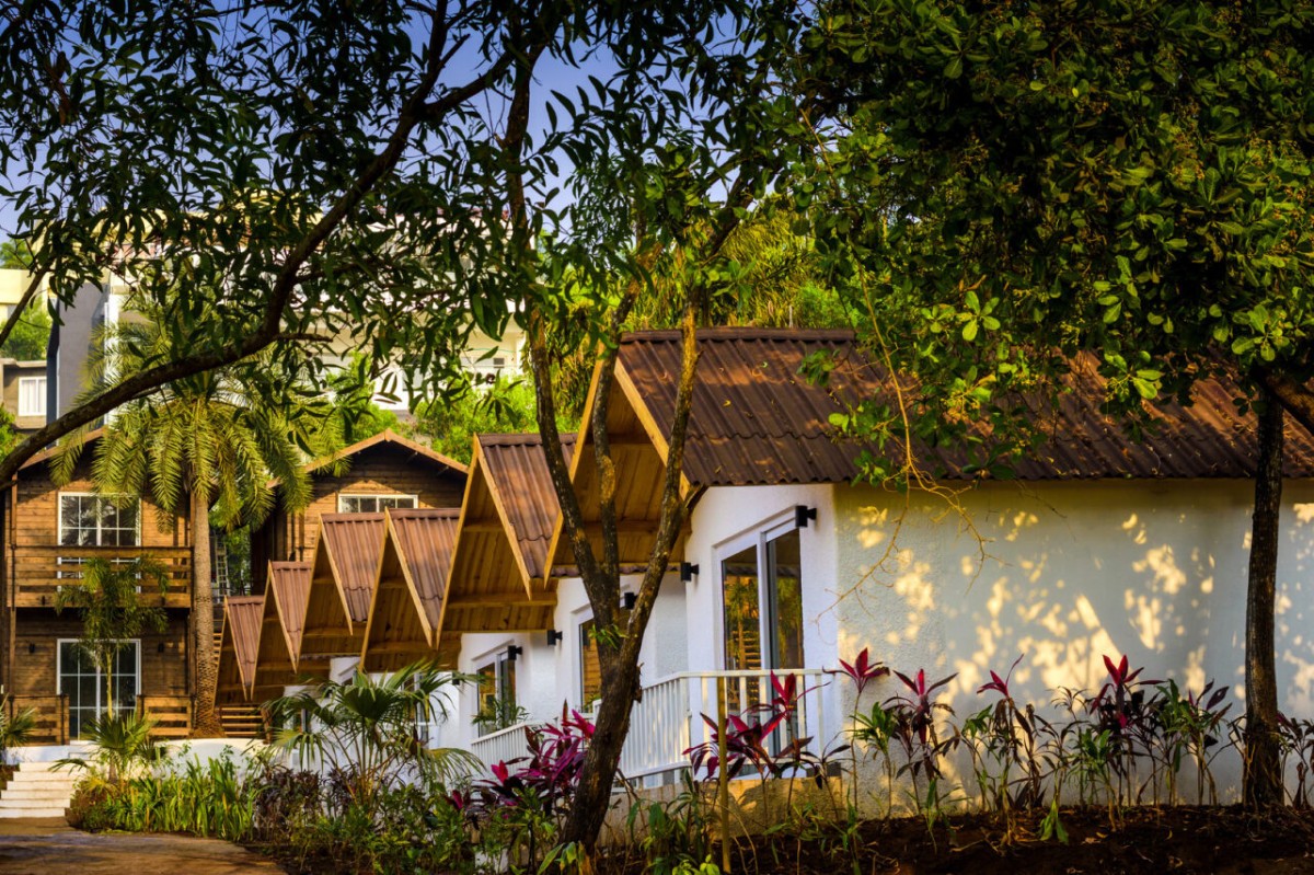 WHITE WOODS RESORT & SPA