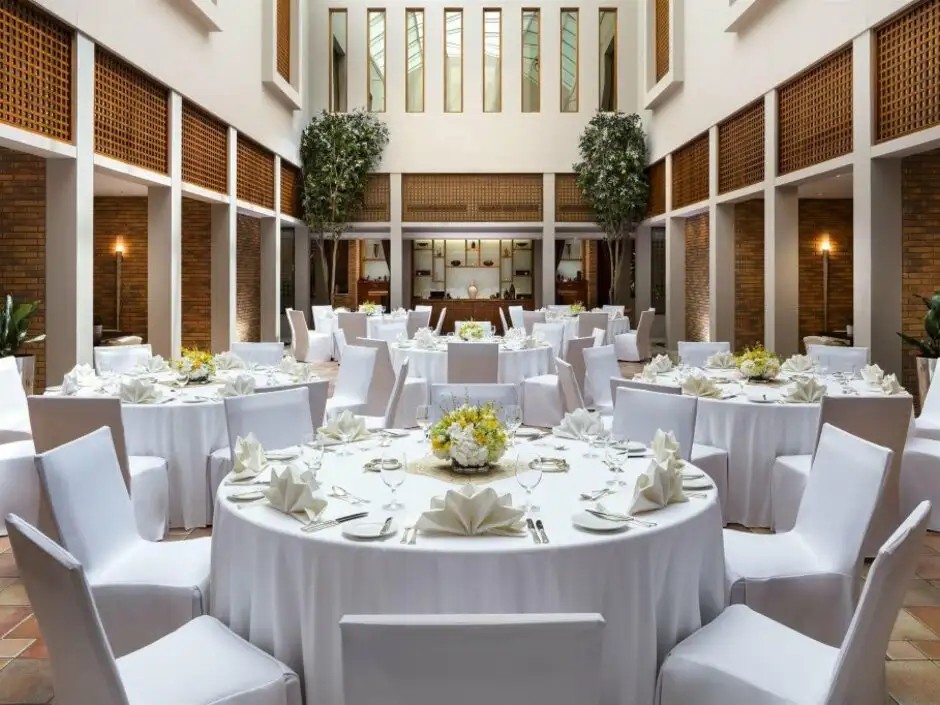 FAIRMONT HOTEL DUBAI