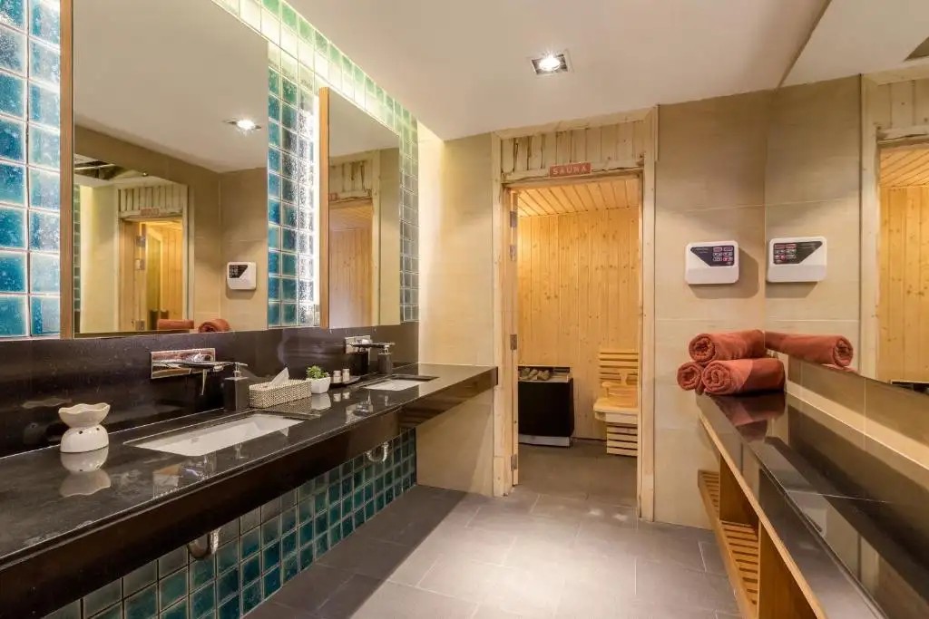 THE CHARM RESORT PHUKET