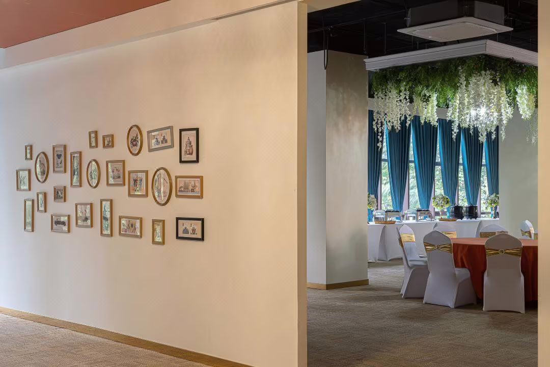 BAMBOO HOTEL