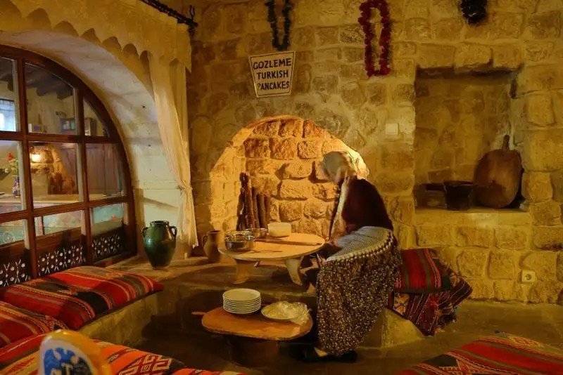 SELCUKLU EVI CAVE