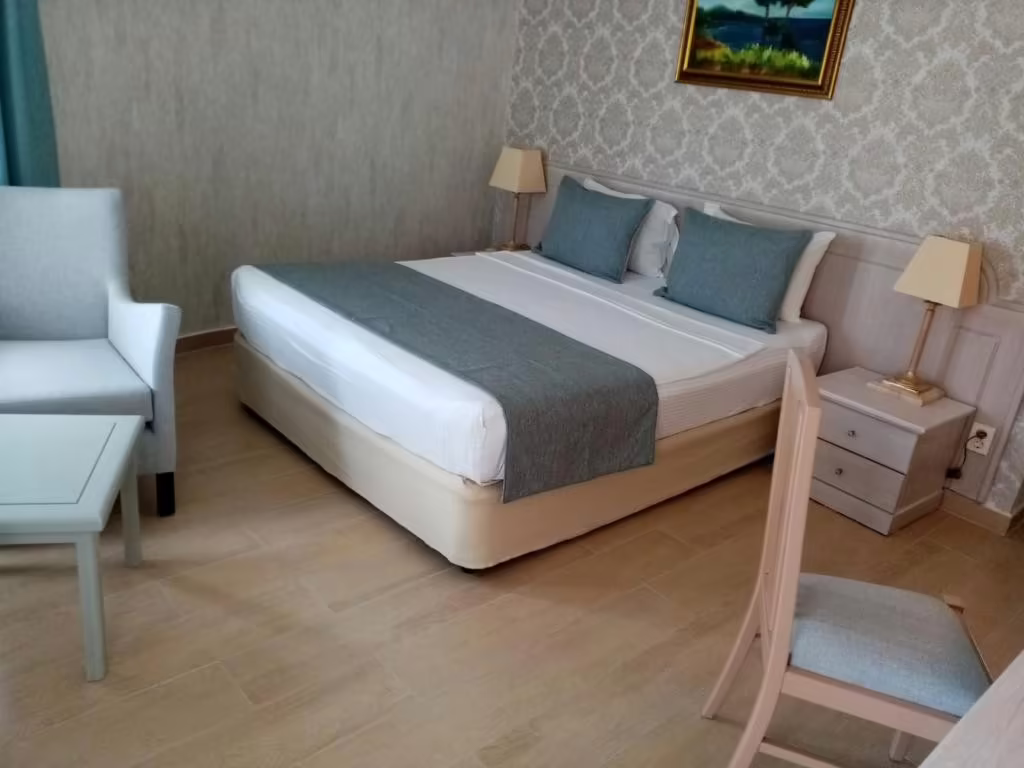 X LIFE HOTEL (EX. OTIUM SENSES X LIFE HOTELS)