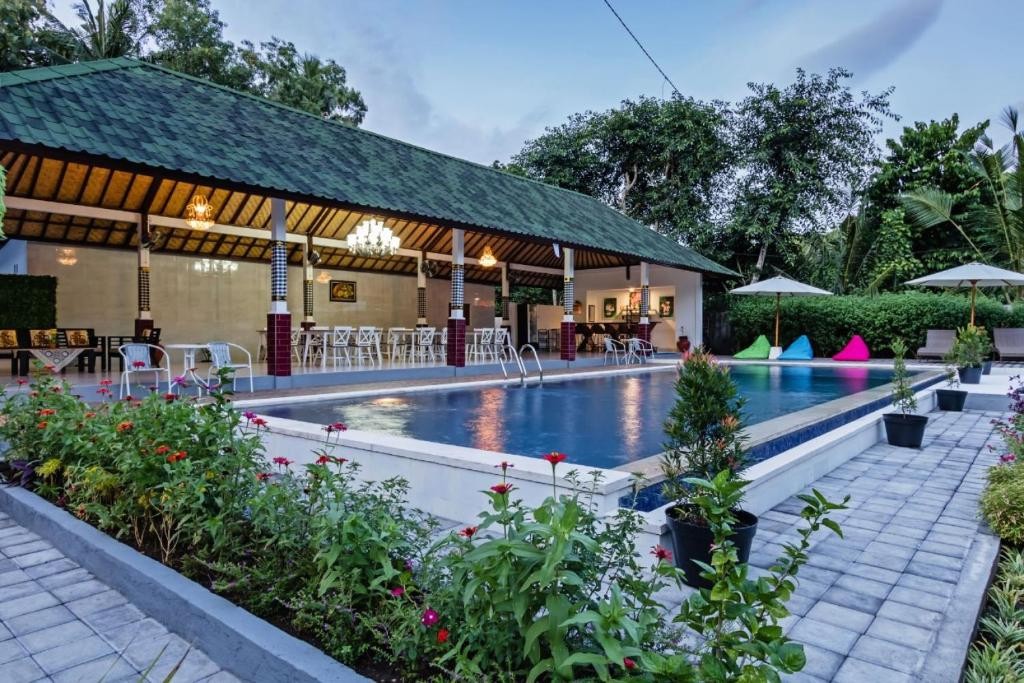 KESARI GLORY HOTEL NUSA PENIDA