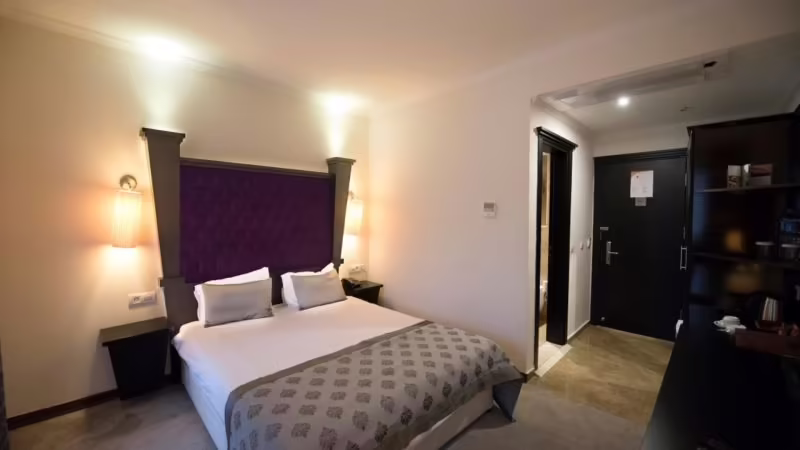 TIRYAKI BOUTIQUE HOTEL