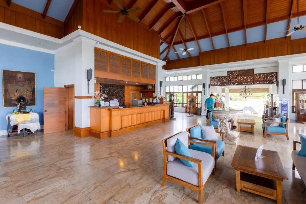 FAIR HOUSE BEACH RESORT