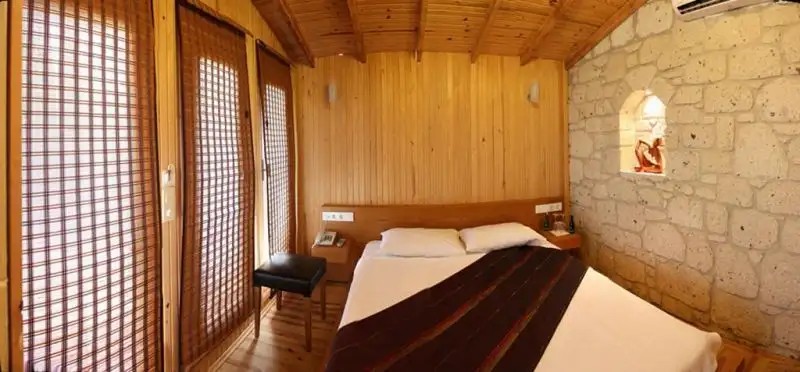 KAYEZTA HOTEL ALACATI