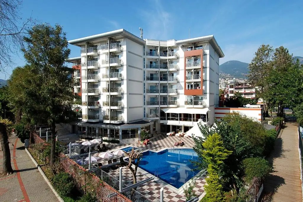 GRAND OKAN