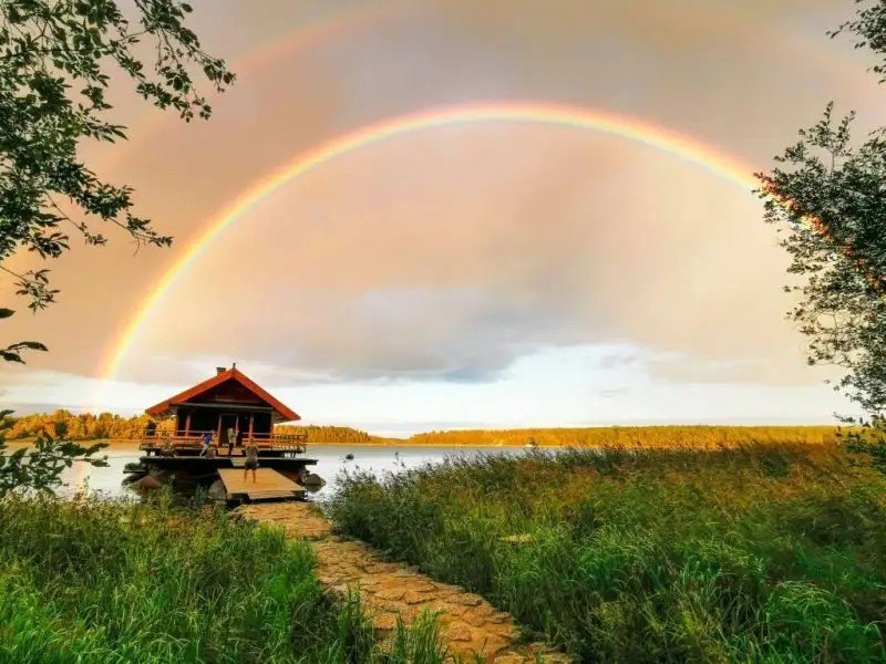 ДОМ НА ВОДЕ КАРЕЛИЯ