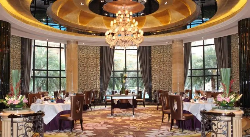 CHATEAU STAR RIVER