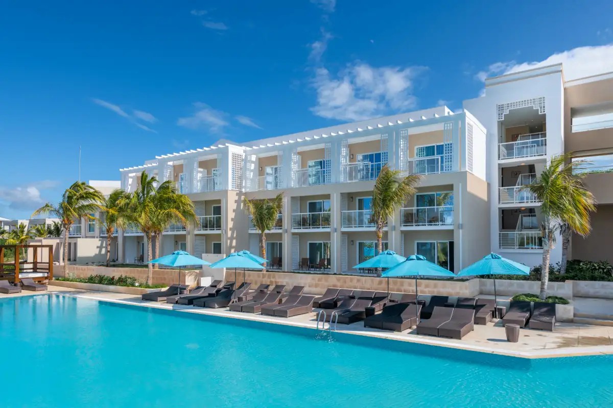 ANGSANA CAYO SANTA MARIA ADULTS ONLY 18+