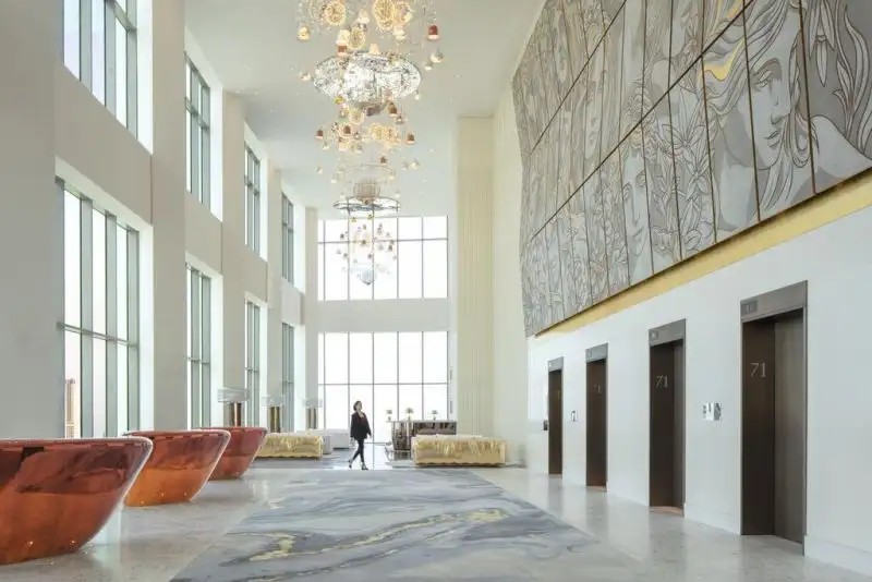 SLS DUBAI HOTEL & RESIDENCE