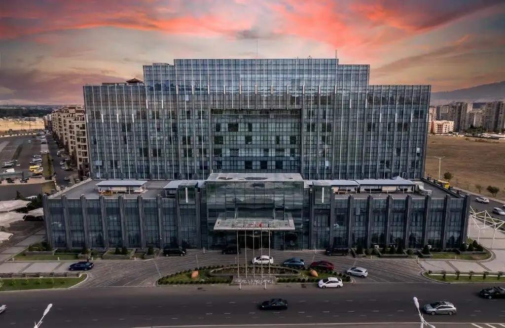 HOTELS & PREFERENCE HUALING TBILISI