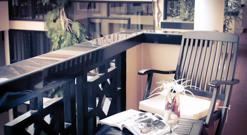 PHU THINH BOUTIQUE