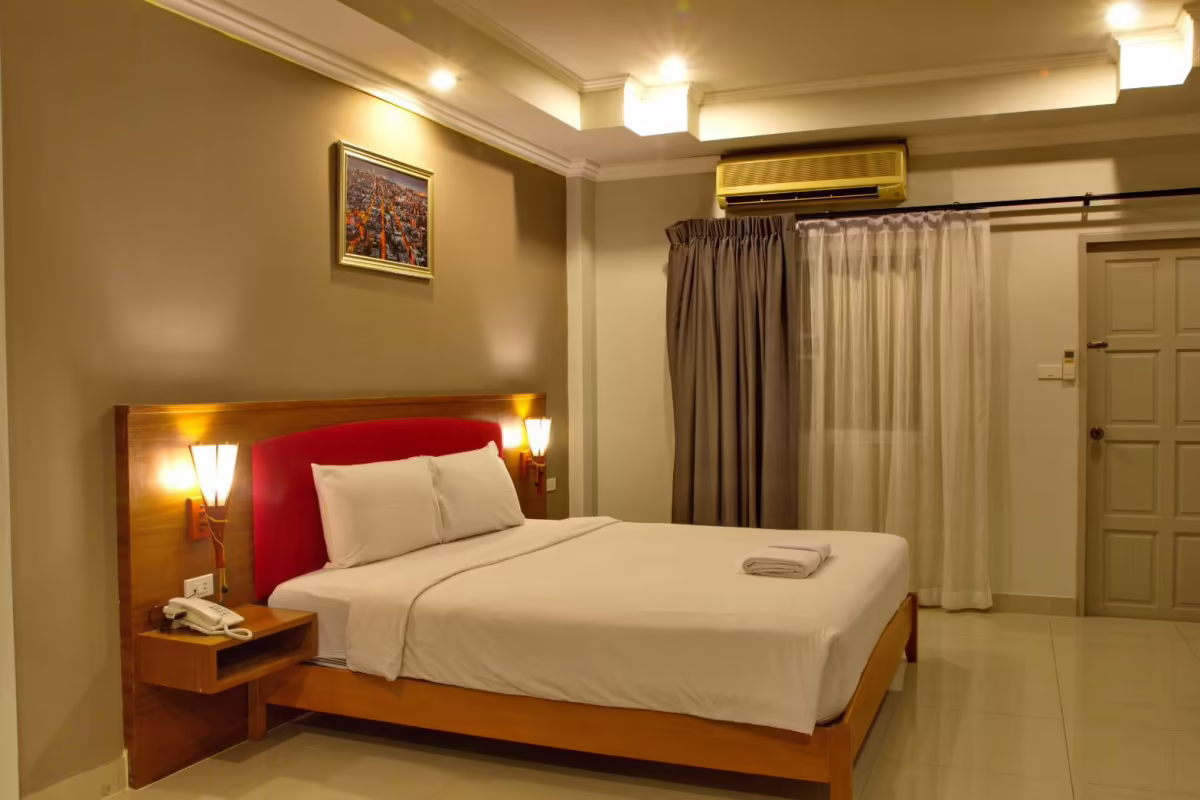 PERFECT BOUTIQUE (EX. PERFECT RESIDENCE)