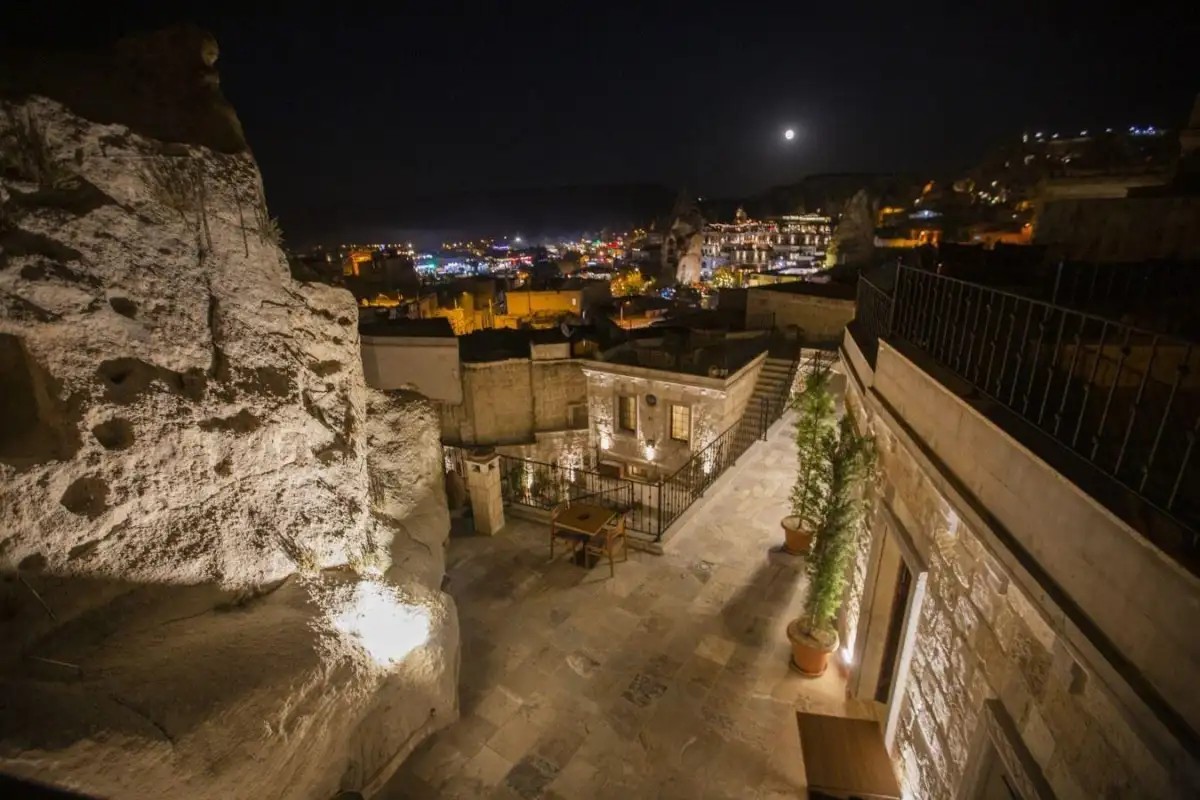 ZARA CAVE HOTEL 