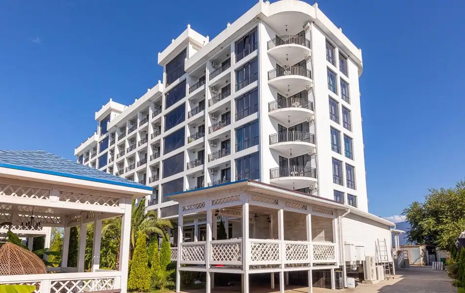 PARADISE BEACH HOTEL