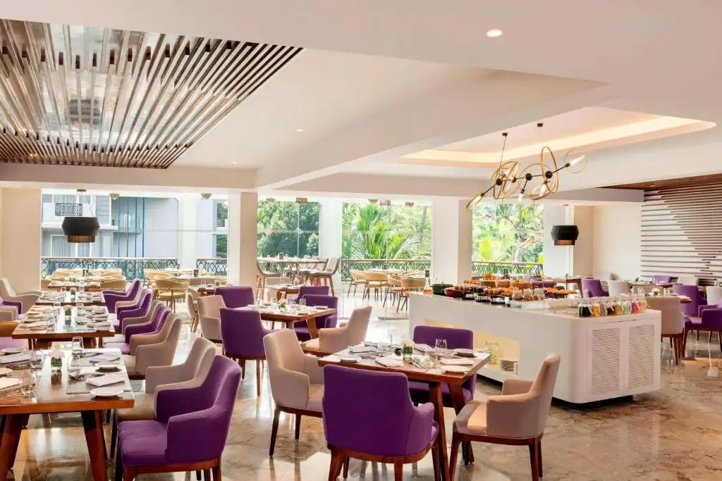 LE MERIDIEN